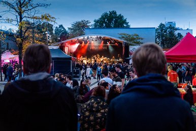 Campus Open-Air Festival "Laut gegen Nazis 2019" auf dem Zentralcampus