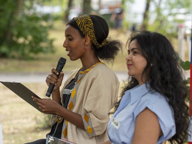 Die Studierenden stellten ihre Ergebnisse aus dem Modul "BTU4Future" bei der Eröffnungsfeier des FrauenOrtes vor. Foto: BTU, Ralf Schuster.