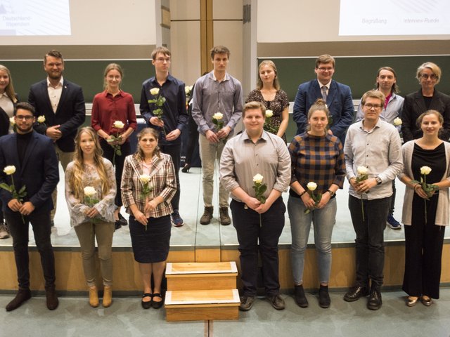 VertreterInnen vieler Studiengänge bei der feierlichen Immatrikulation 2019