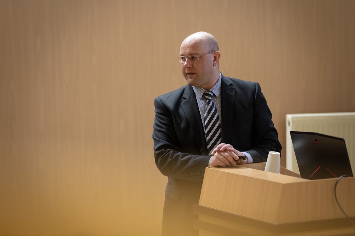 BTU Alumnus Thomas Rieder bei seiner Disputation. Foto: Michael Weist