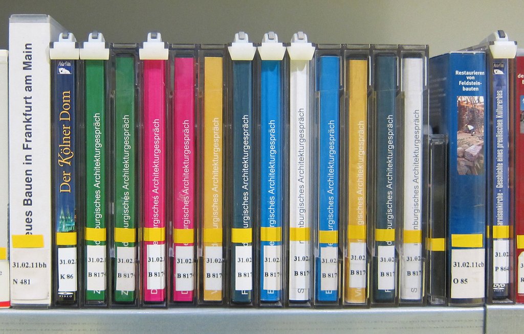 DVDs (Foto: Bibliothek)