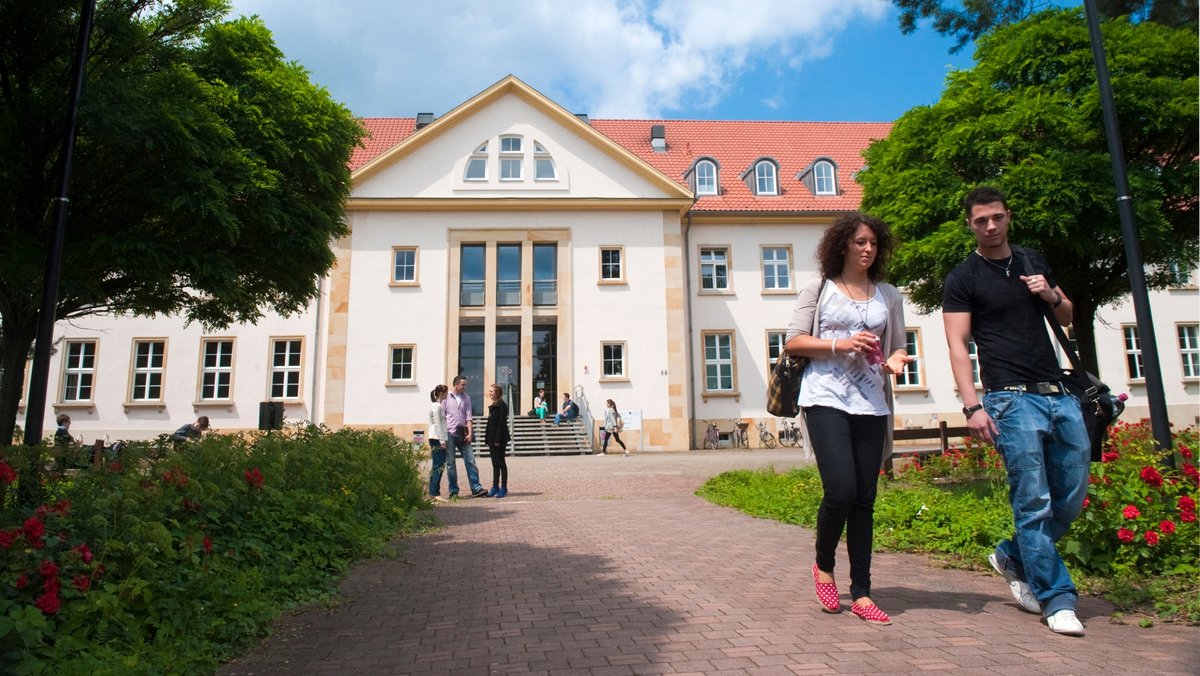 Das Gebäude 7 auf dem Campus Cottbus-Sachsendorf der BTU Cottbus-Senftenberg.