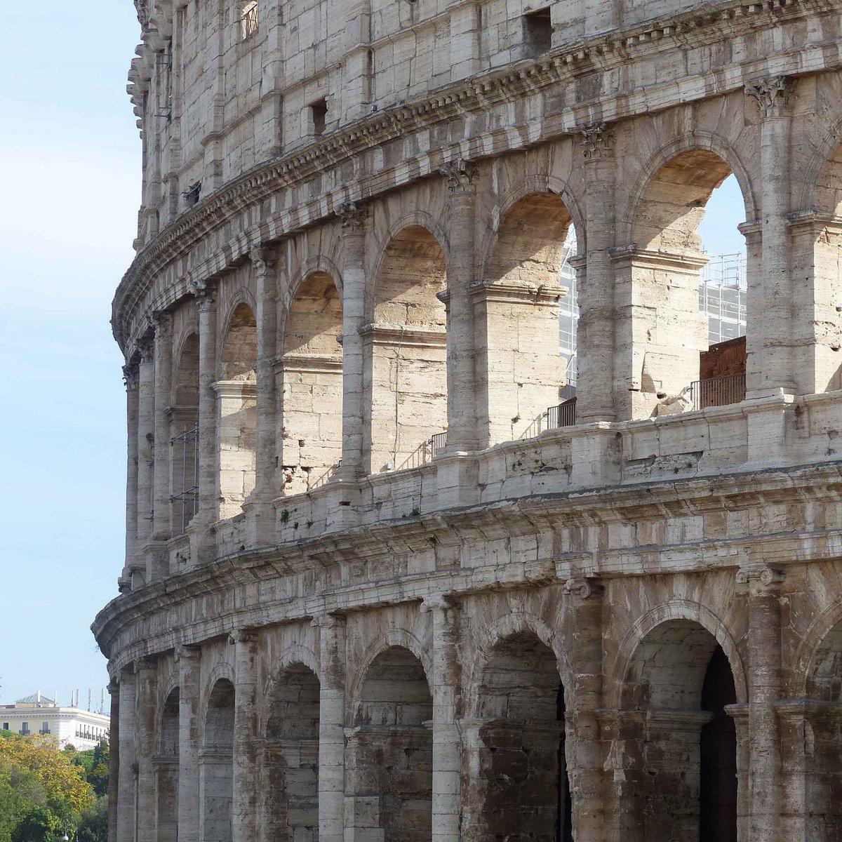 Kolosseum Rom, Blick auf Steinfassade 
