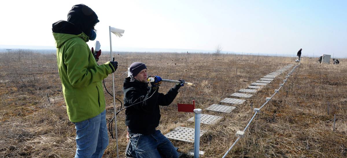 Master students in Environmental and Resource Management in the field