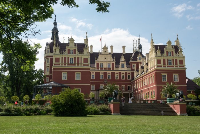 Schloß im Bad Muskauer Park, UNESCO-Welterbestätte seit 2004