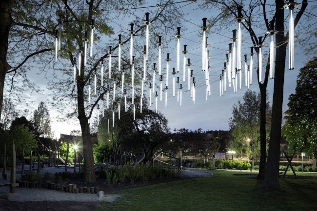 „clouds. Wunschwolken der Weltreligionen“ im Luthergarten von Wittenberg