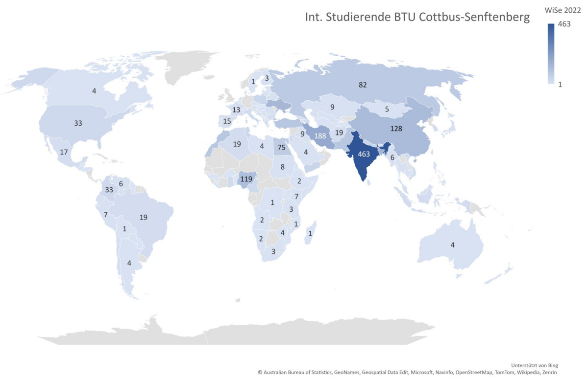 Weltkarte, Länder blau eingefärbt, Stufung nach Anzahl ausländischer Studierender im WiSe 2022/23